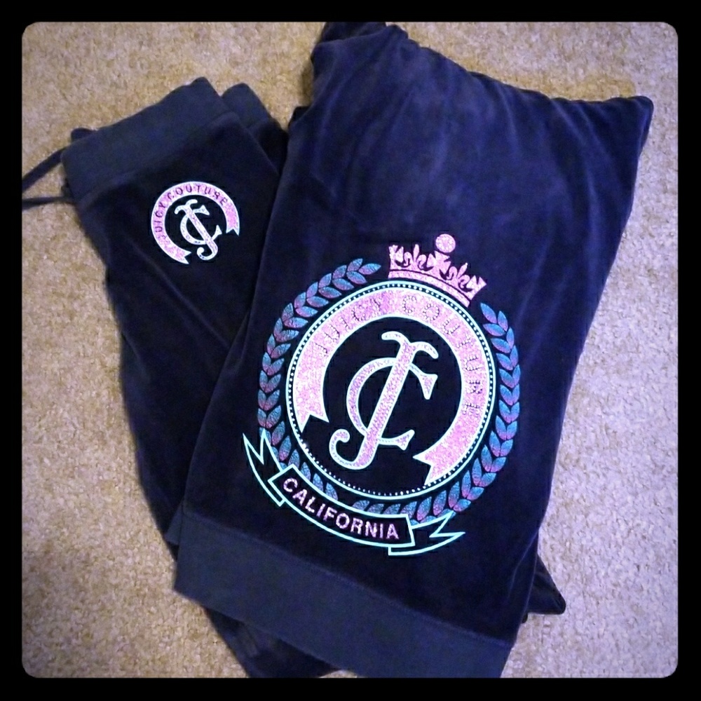 Navy juicy couture Tracks in